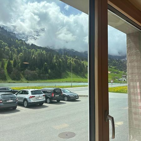 Hotel Espen Engelberg Bagian luar foto