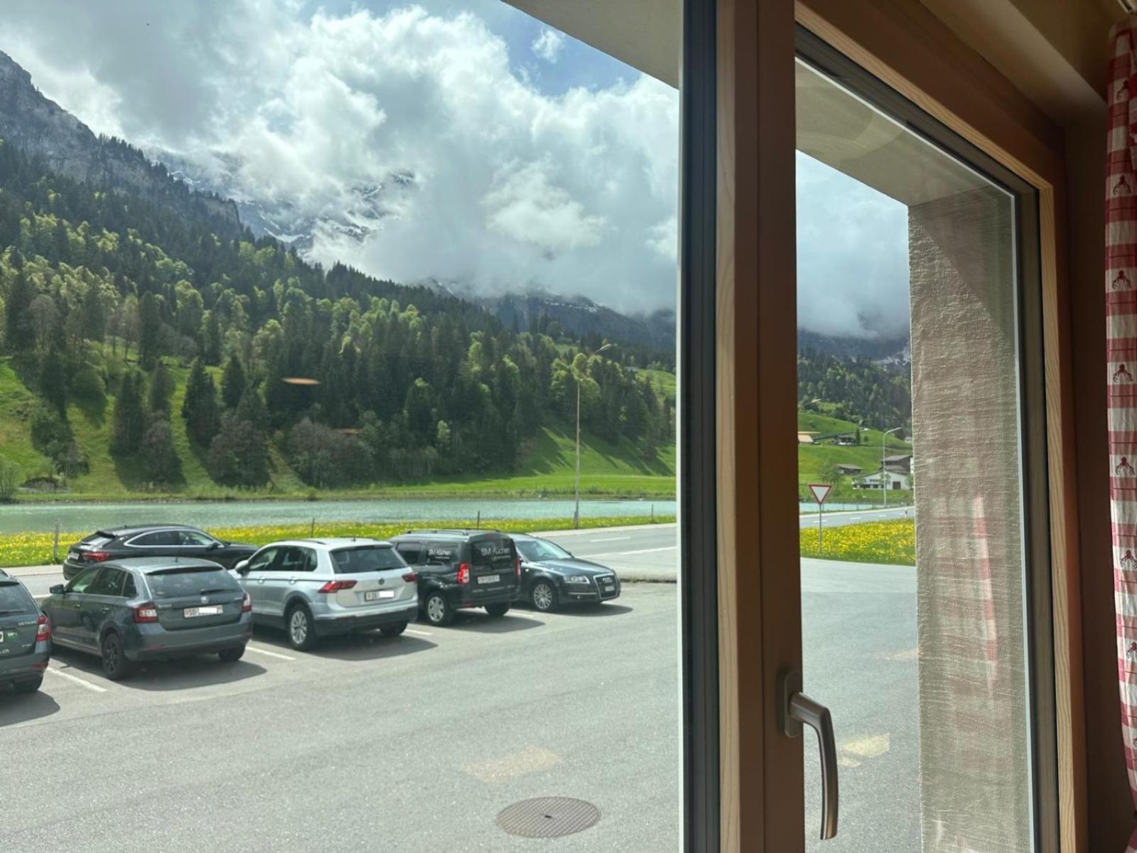 Hotel Espen Engelberg Bagian luar foto