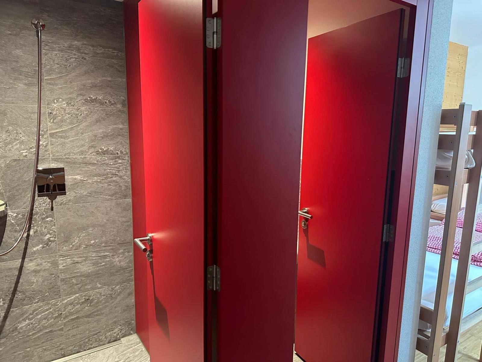 Hotel Espen Engelberg Bagian luar foto